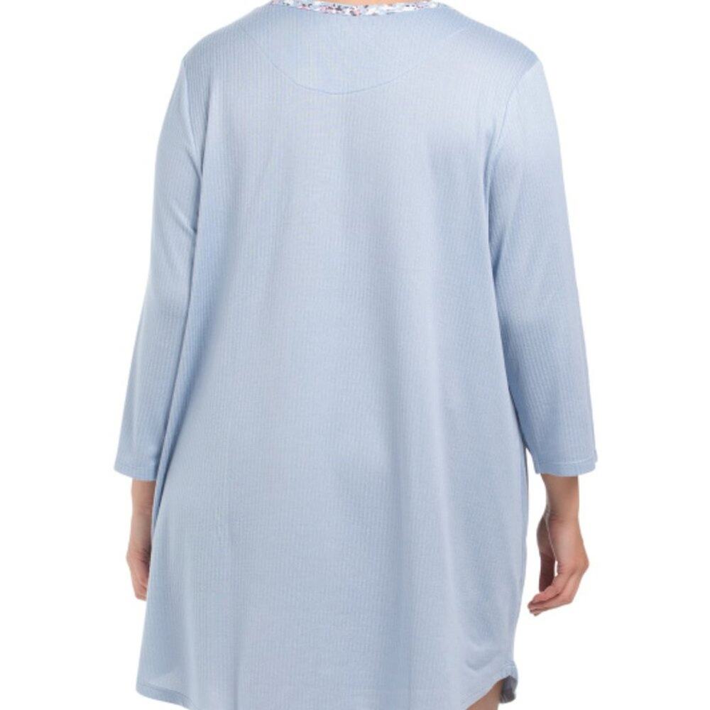 Ellen Tracy Women's Plus Nightgown Ribbed Henley Sleepshirt Soft Blue Size 2X - Picture 2 of 3
